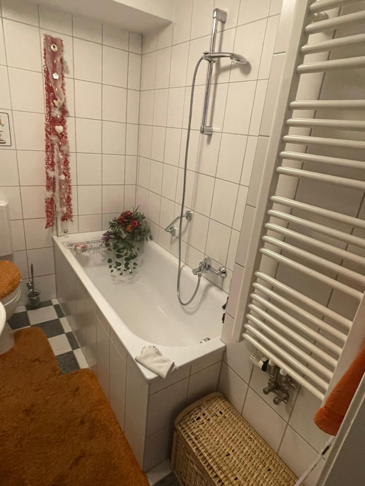 Sorglos Bad - Barrierearmer Badumbau