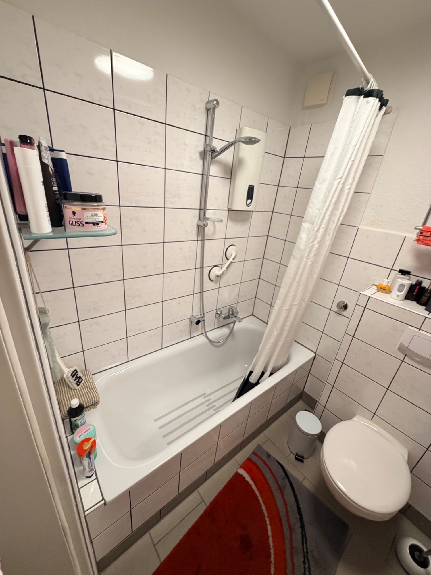 Vorher – Badezimmer vor dem Umbau
